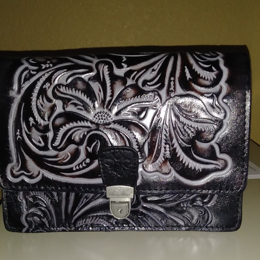 Patricia Nash tooled crossbody bag